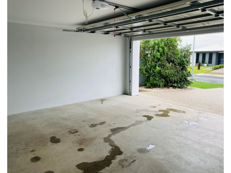 44 Beachwood Cct, Bakers Creek QLD 4740