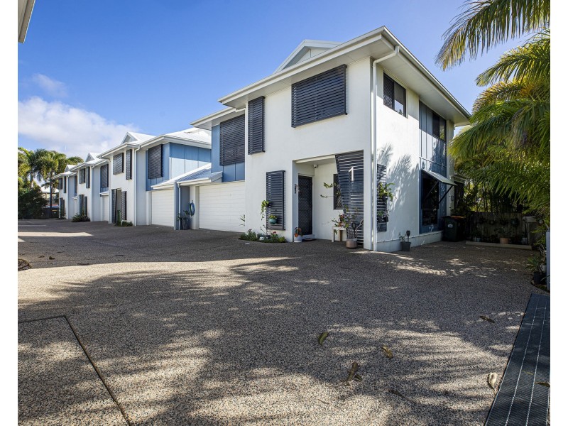 1/235 Evan Street, South Mackay QLD 4740