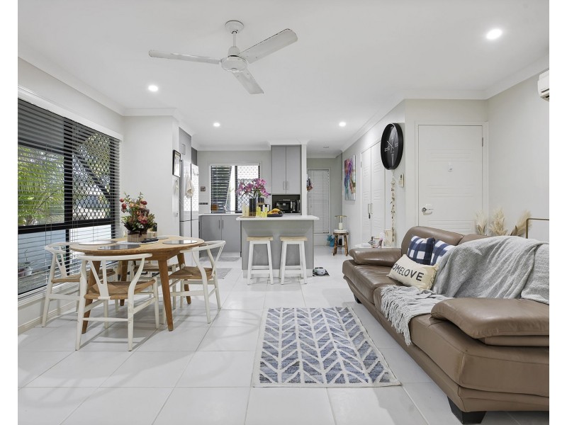 1/235 Evan Street, South Mackay QLD 4740
