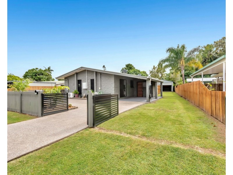 1/11 Gentle Avenue, Bucasia QLD 4750