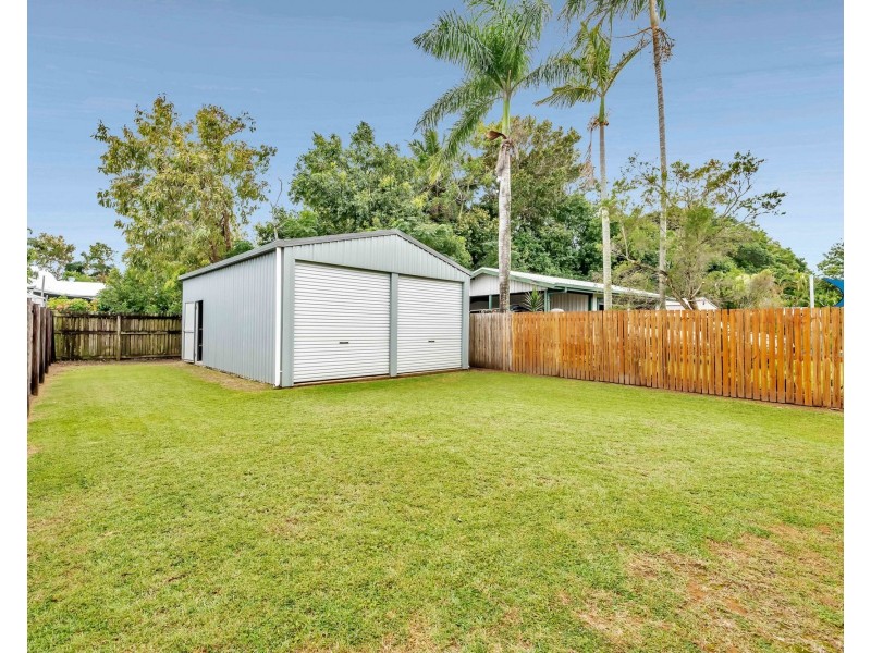 1/11 Gentle Avenue, Bucasia QLD 4750