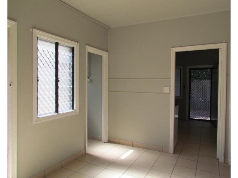 2/32 Marsh Street, East Mackay QLD 4740