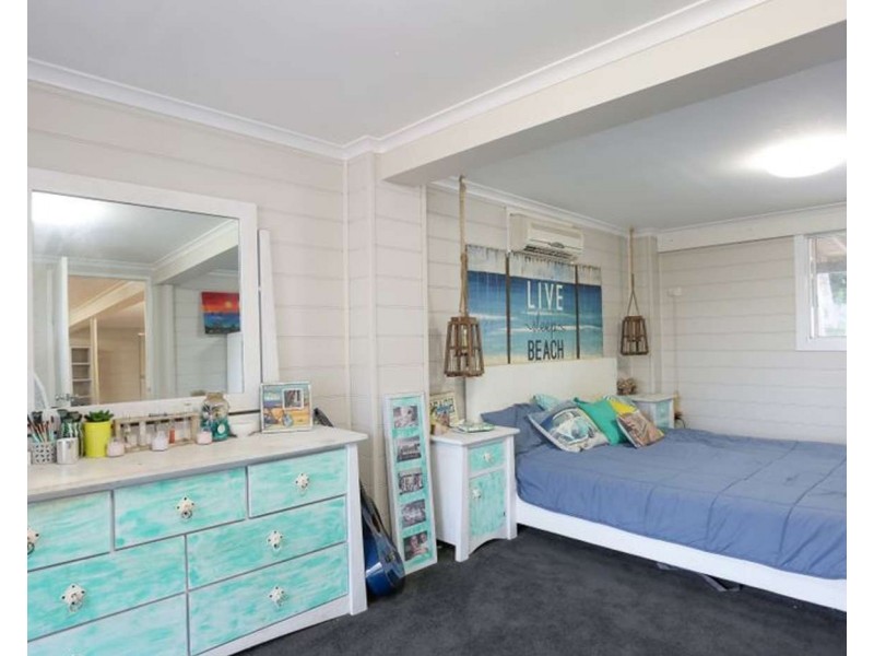 7 St Bees Ave, Bucasia QLD 4750