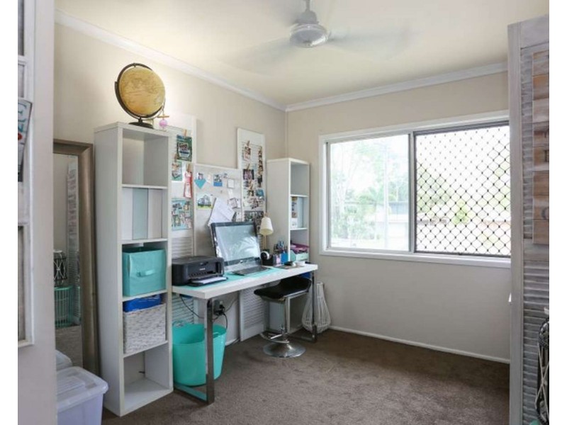 7 St Bees Ave, Bucasia QLD 4750