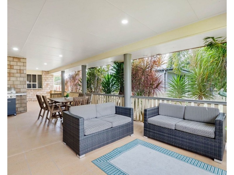 3 Douglas Crescent, Rural View QLD 4740