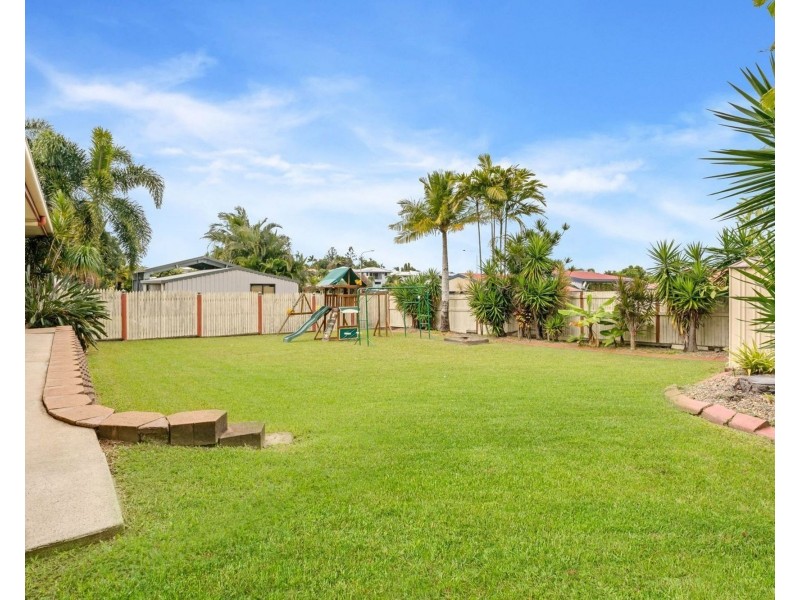 3 Douglas Crescent, Rural View QLD 4740