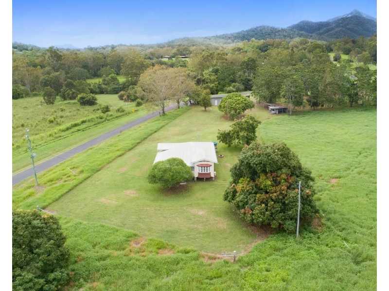18 Andrew Fordyce Road, Mount Jukes QLD 4740