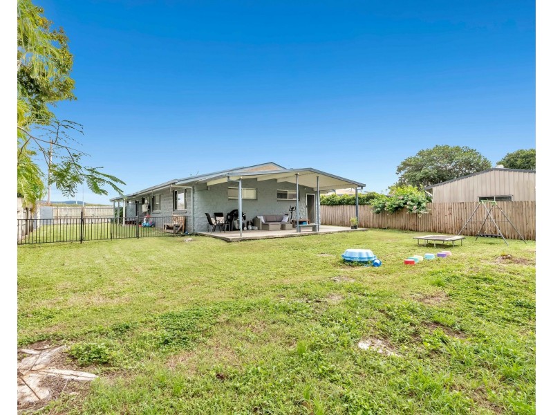 28 Old Shoal Point Road, Bucasia QLD 4750