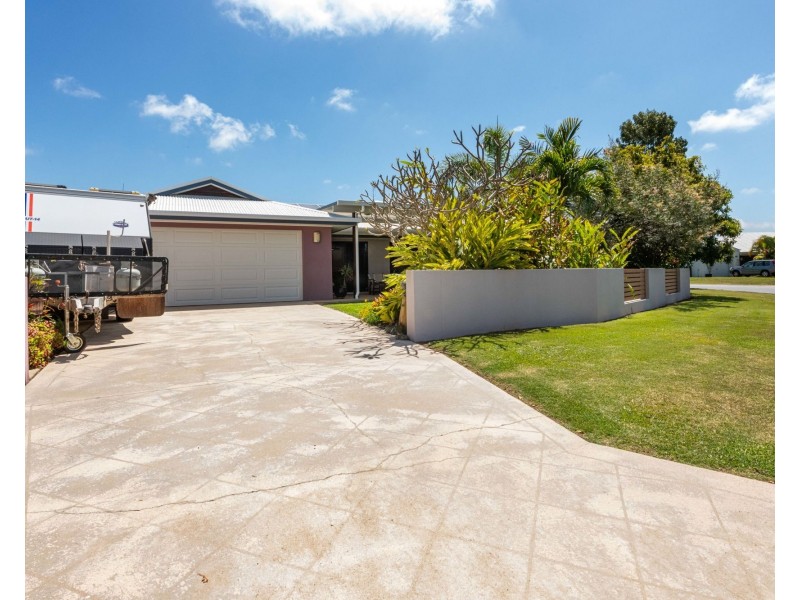 3 Cutfield Street, Glenella QLD 4740