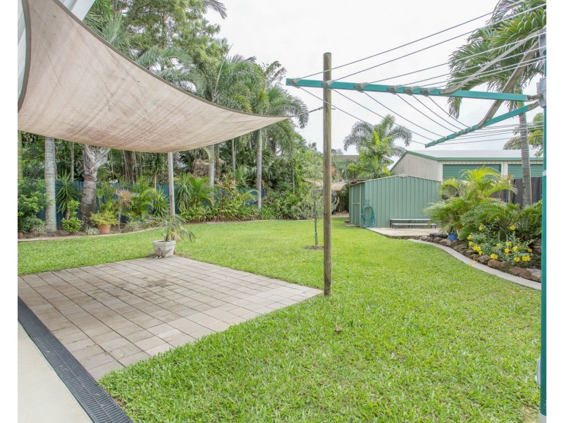 7 FARRELL Court, Beaconsfield QLD 4740