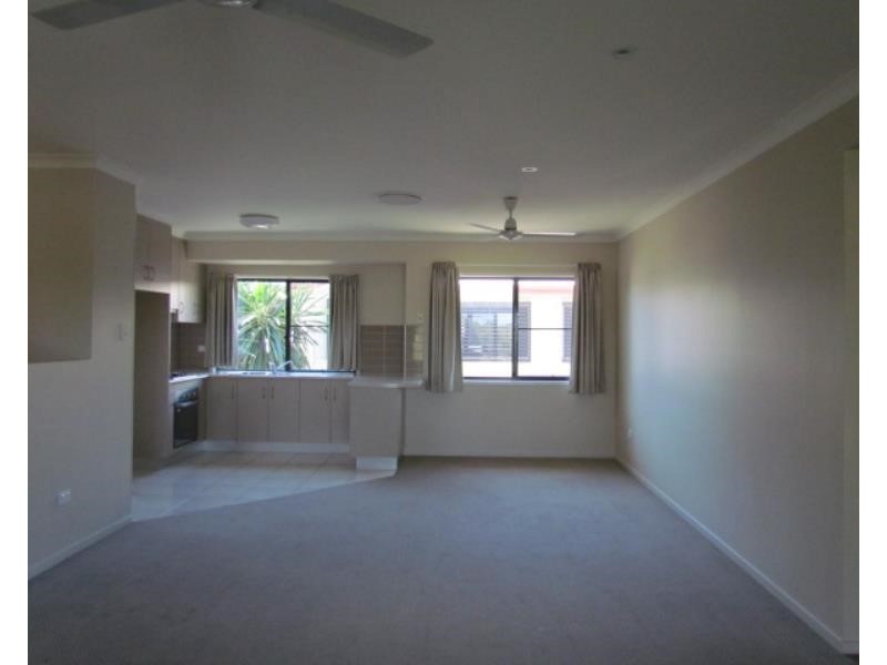 4/6A Petersen Street, North Mackay QLD 4740