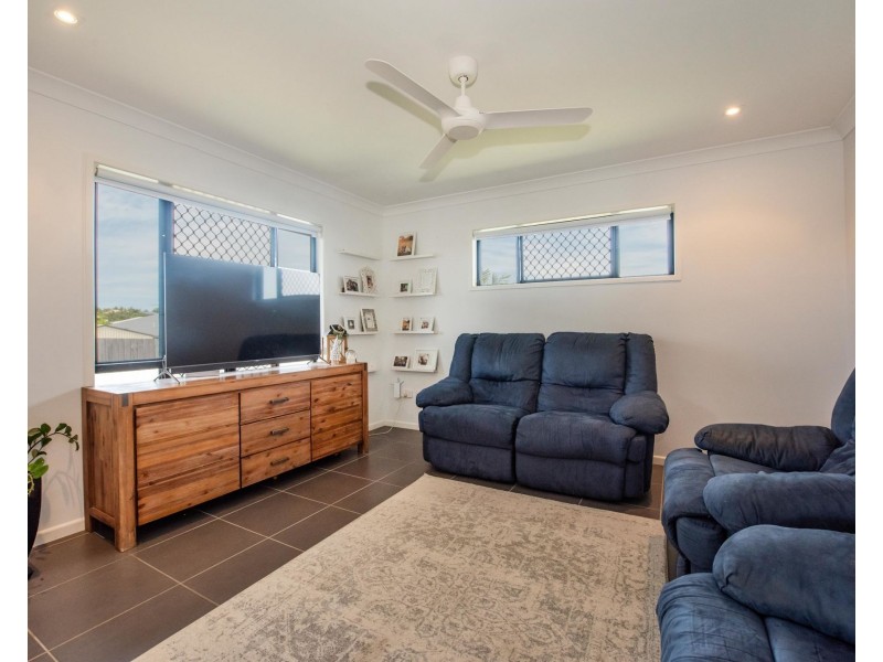15 Rudd Street, Rural View QLD 4740