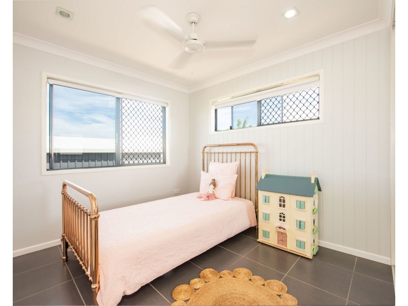 15 Rudd Street, Rural View QLD 4740