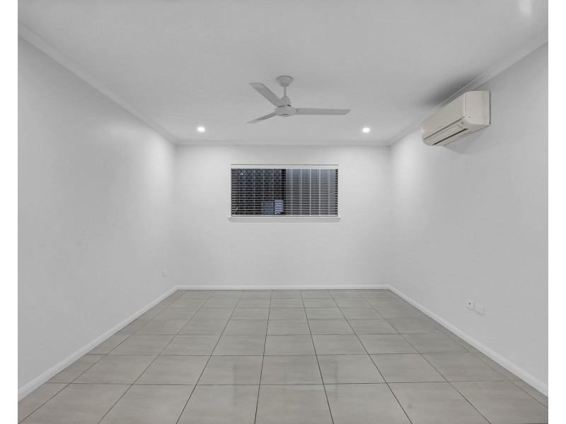 47 Dobinson Street, Bucasia QLD 4750