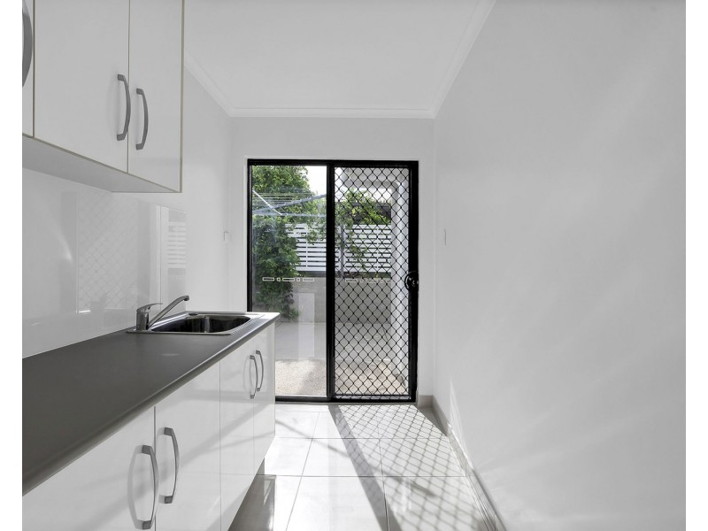 47 Dobinson Street, Bucasia QLD 4750