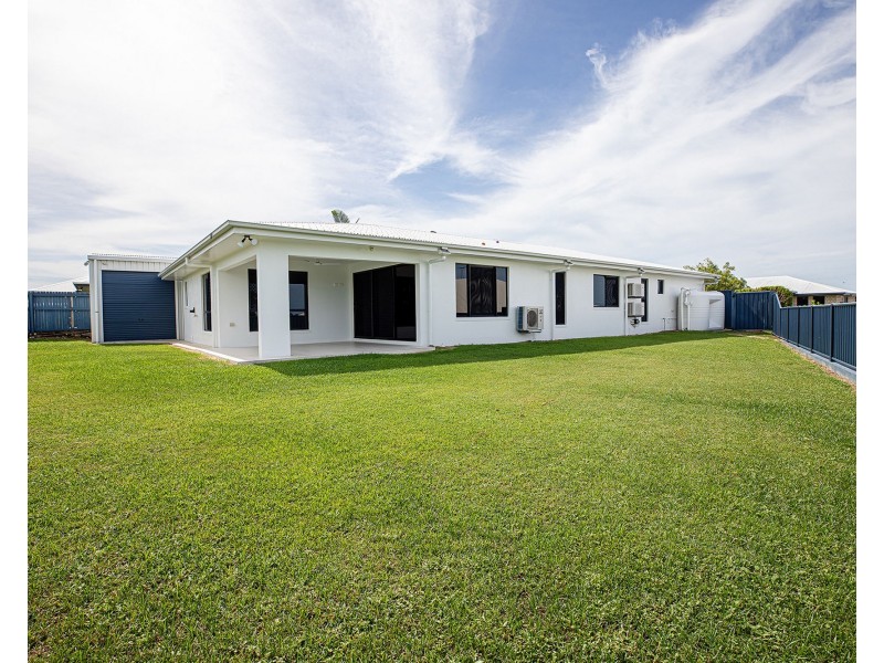 47 Dobinson Street, Bucasia QLD 4750