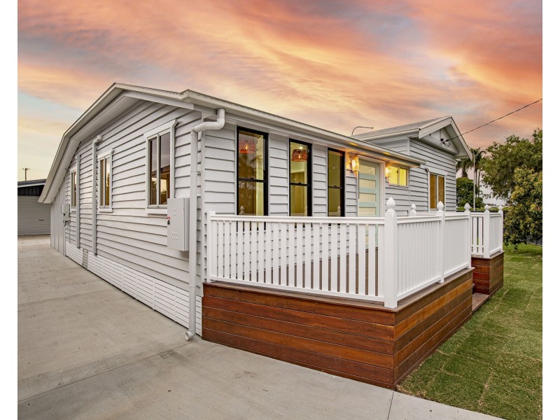 8 The Crescent, North Mackay QLD 4740
