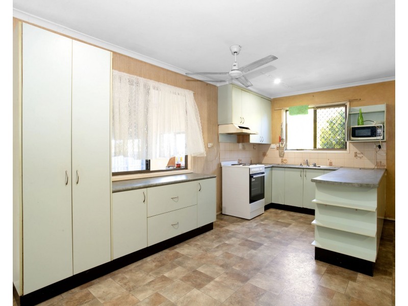 16 Peak Downs Highway, Walkerston QLD 4751