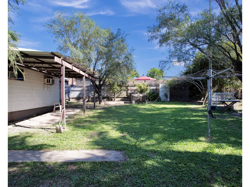 16 Peak Downs Highway, Walkerston QLD 4751
