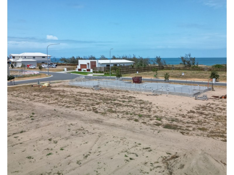 30 Seashore Crescent, Mackay Harbour QLD 4740