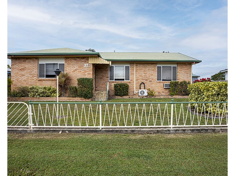 37 Pratt Street, South Mackay QLD 4740