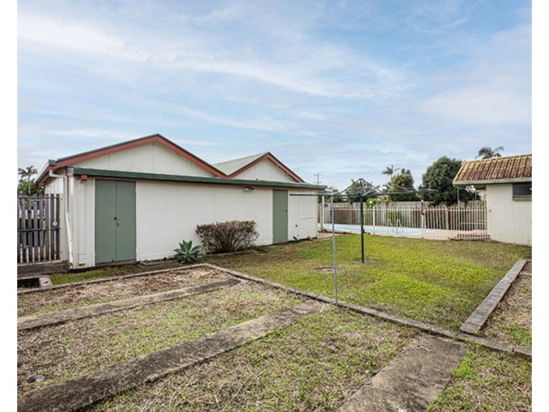 37 Pratt Street, South Mackay QLD 4740