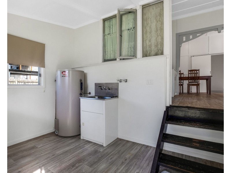 17 Hucker Street, Mackay QLD 4740