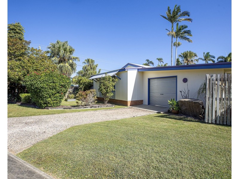 10 Downie Avenue, Bucasia QLD 4750