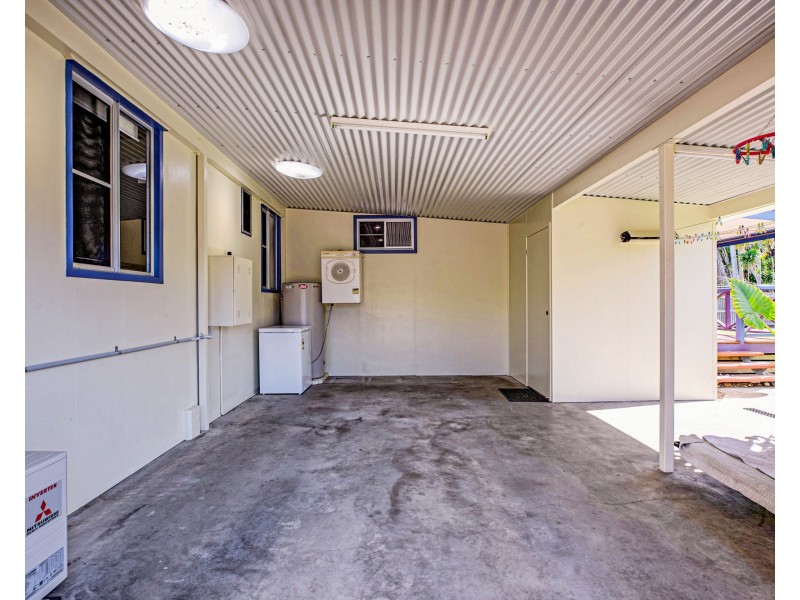 10 Downie Avenue, Bucasia QLD 4750