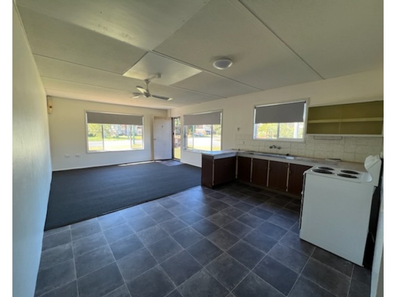 2/59 Edmonds Street, Bucasia QLD 4750