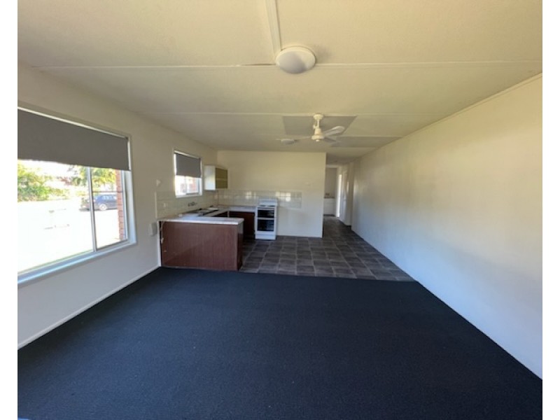 2/59 Edmonds Street, Bucasia QLD 4750