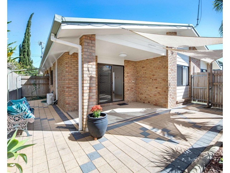 2/22A Harney Street, South Mackay QLD 4740