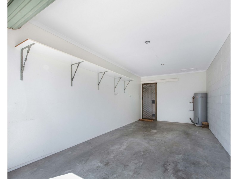 2/22A Harney Street, South Mackay QLD 4740