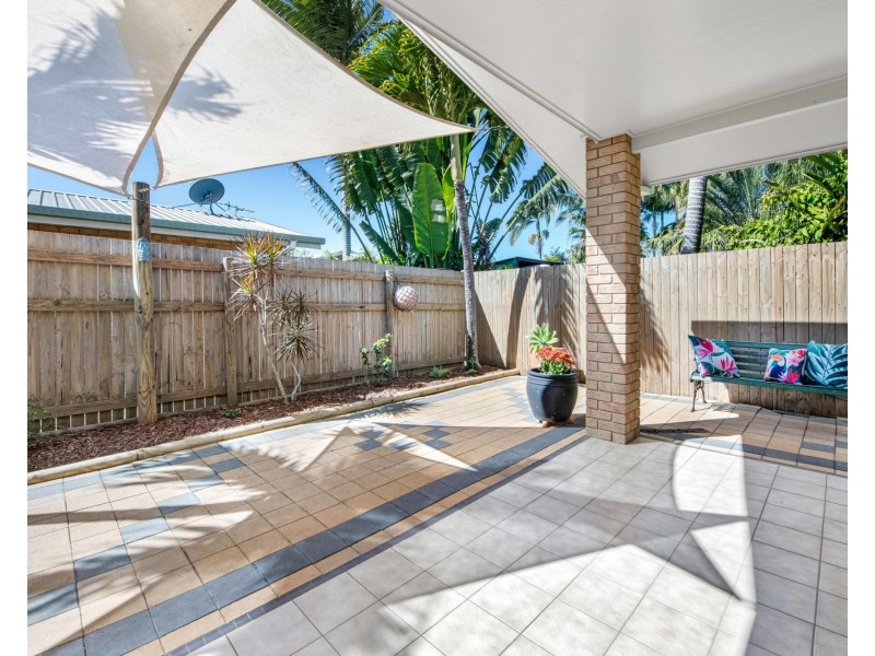 2/22A Harney Street, South Mackay QLD 4740