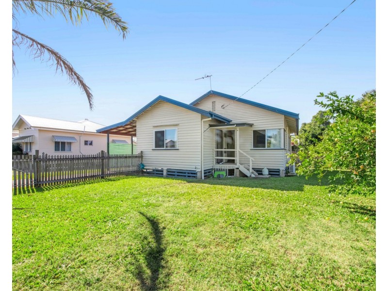 30 Mogford Street, West Mackay QLD 4740