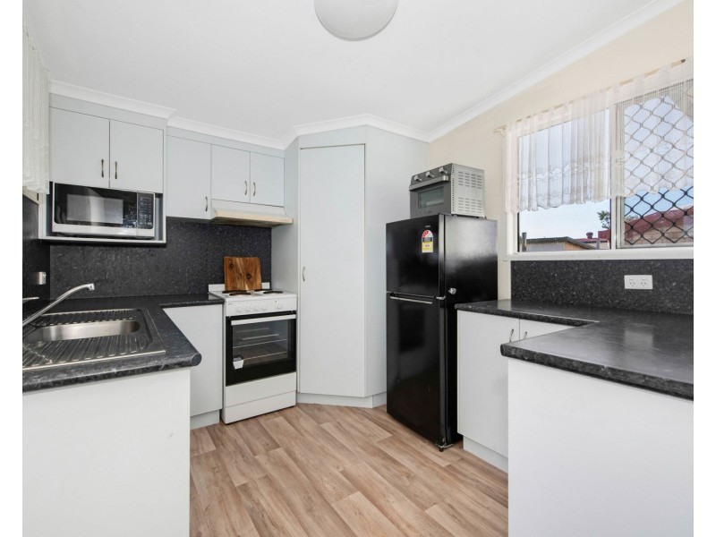 30 Mogford Street, West Mackay QLD 4740