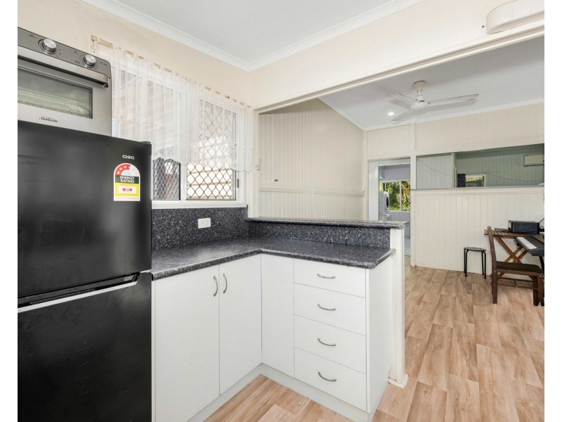 30 Mogford Street, West Mackay QLD 4740