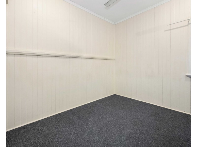 30 Mogford Street, West Mackay QLD 4740