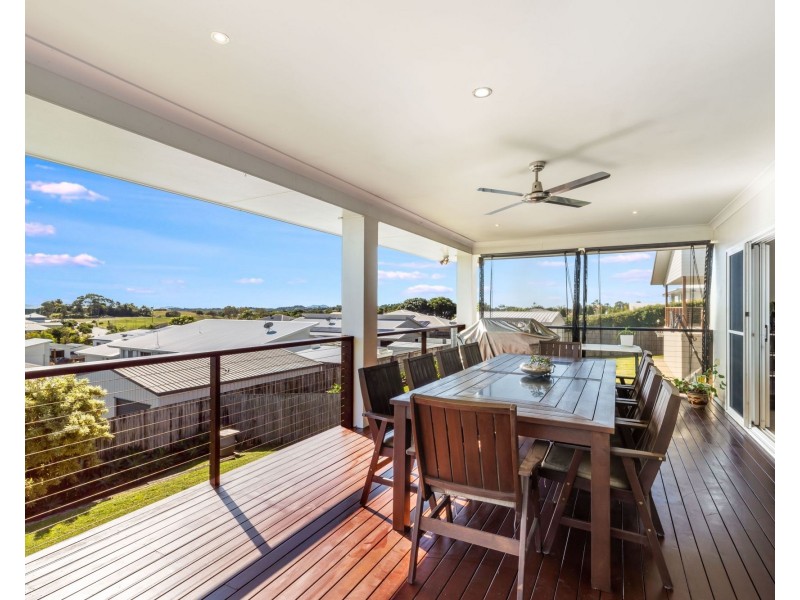 12 Douglas Crescent, Rural View QLD 4740