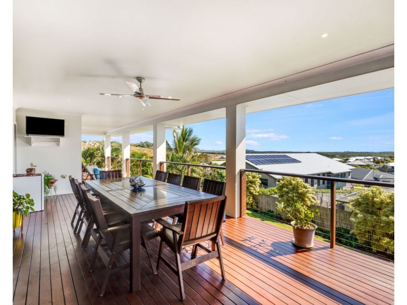 12 Douglas Crescent, Rural View QLD 4740