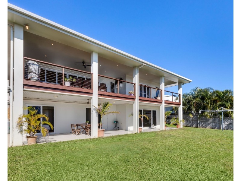 12 Douglas Crescent, Rural View QLD 4740