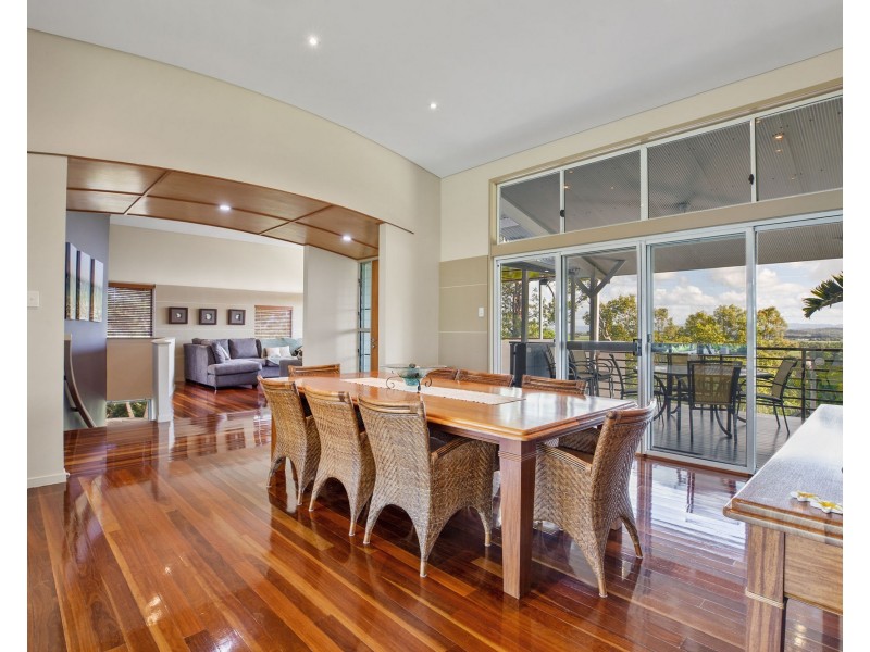 17 Aprile Court, Dumbleton QLD 4740
