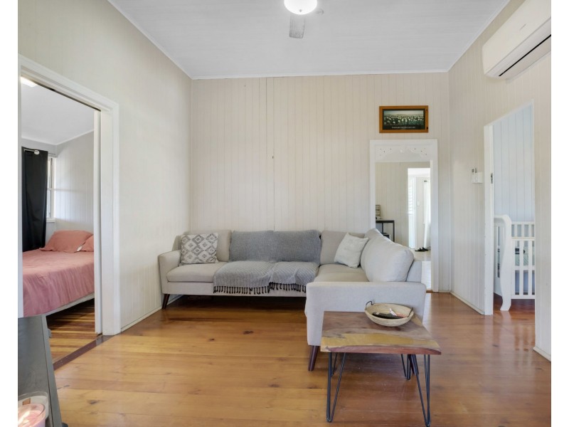 1 Stevenson Street, South Mackay QLD 4740