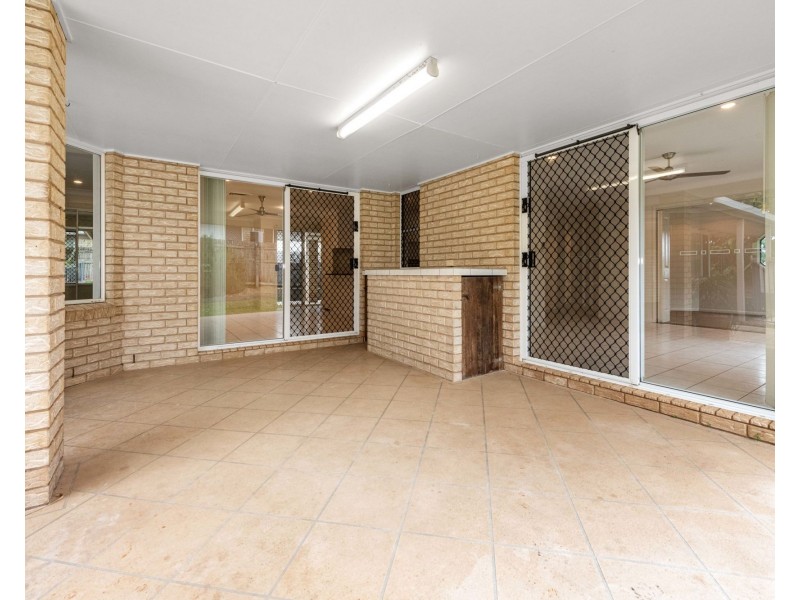 4 McAlary Drive, Eimeo QLD 4740