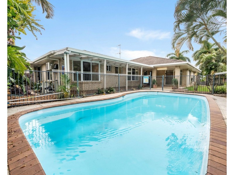4 McAlary Drive, Eimeo QLD 4740