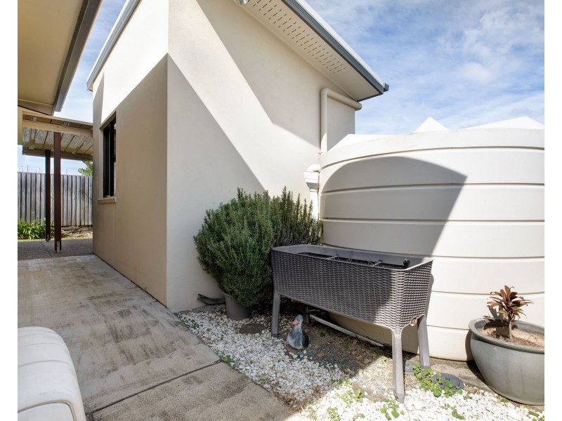 9 Sonoran Street, Rural View QLD 4740