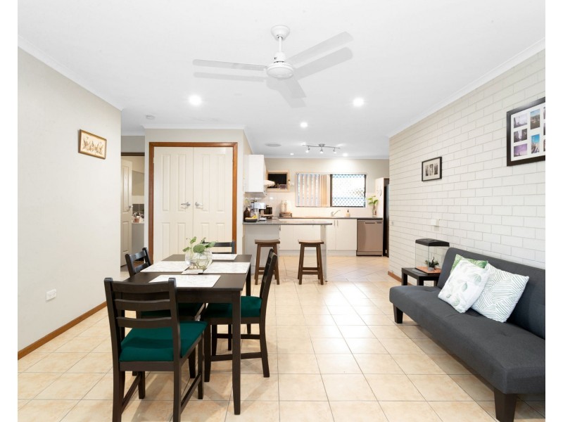 2/18 Clements Street, South Mackay QLD 4740