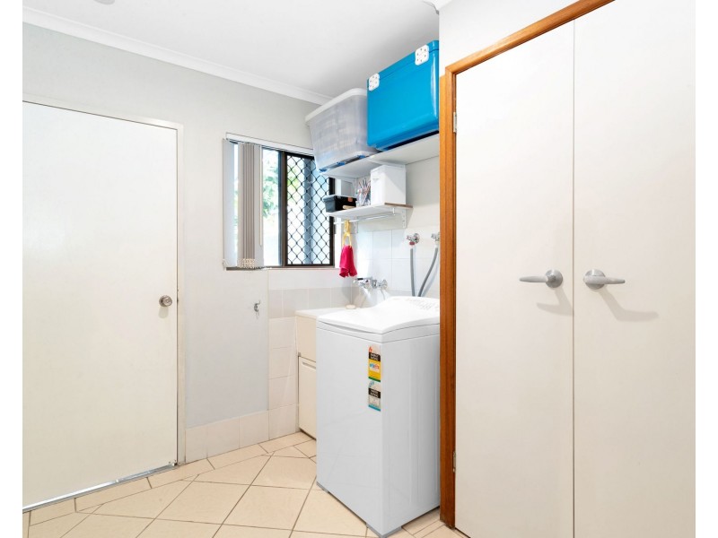 2/18 Clements Street, South Mackay QLD 4740