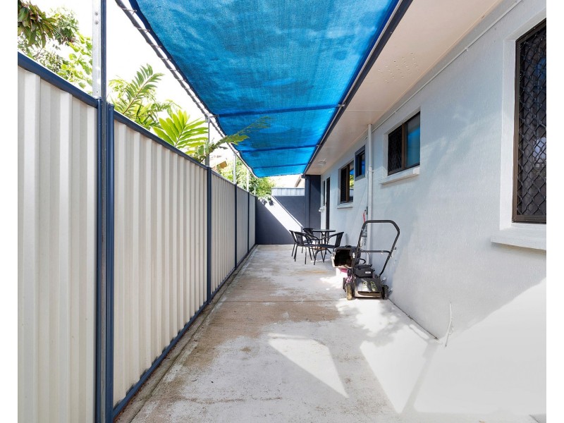 2/18 Clements Street, South Mackay QLD 4740
