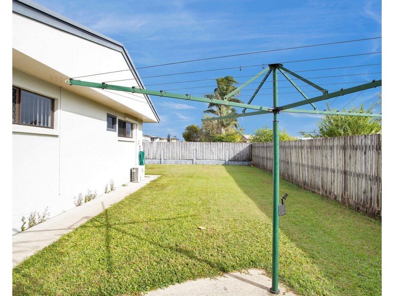 2/18 Clements Street, South Mackay QLD 4740